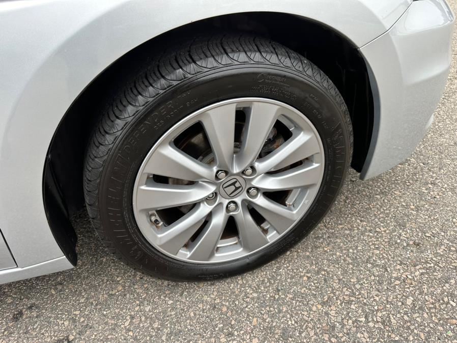 2012 Honda Accord Sdn 4dr V6 Auto EX-L, available for sale in South Windsor, Connecticut | Mike And Tony Auto Sales, Inc. South Windsor, Connecticut 2012 Honda Accord Sdn 4dr V6 Auto EX-L, available for sale in South Windsor, Connecticut | Mike And Tony Auto Sales, Inc. South Windsor, Connecticut