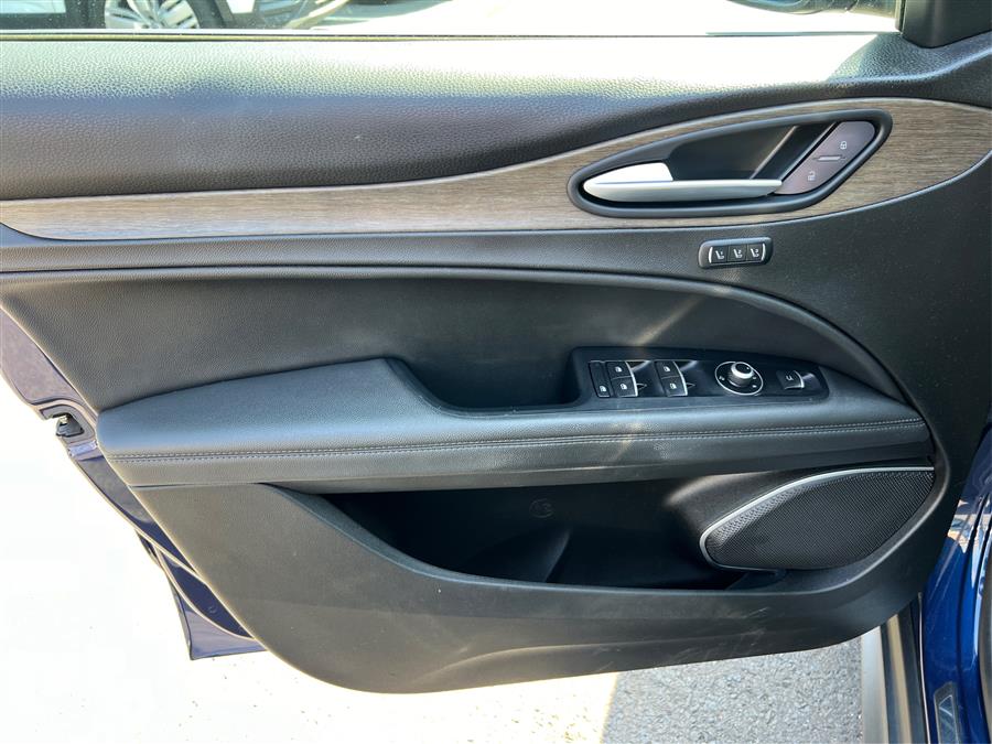 2018 Alfa Romeo Stelvio Ti AWD, available for sale in Canton, Connecticut | Lava Motors. Canton, Connecticut 2018 Alfa Romeo Stelvio Ti AWD, available for sale in Canton, Connecticut | Lava Motors. Canton, Connecticut