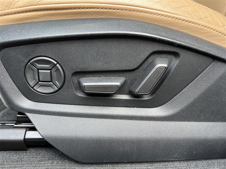 2019 Audi Q8 Premium Plus 55 TFSI quattro, available for sale in Canton, Connecticut | Lava Motors. Canton, Connecticut 2019 Audi Q8 Premium Plus 55 TFSI quattro, available for sale in Canton, Connecticut | Lava Motors. Canton, Connecticut