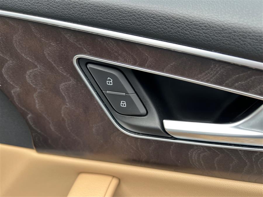 2019 Audi Q8 Premium Plus 55 TFSI quattro, available for sale in Canton, Connecticut | Lava Motors. Canton, Connecticut 2019 Audi Q8 Premium Plus 55 TFSI quattro, available for sale in Canton, Connecticut | Lava Motors. Canton, Connecticut