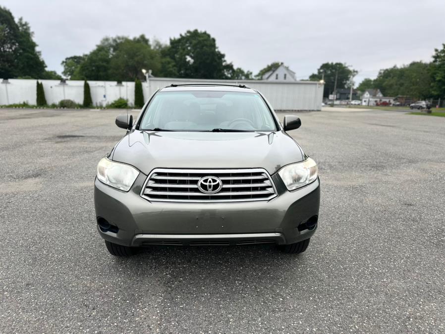 Used 2010 Toyota Highlander in Springfield, Massachusetts | Auto Globe LLC. Springfield, Massachusetts