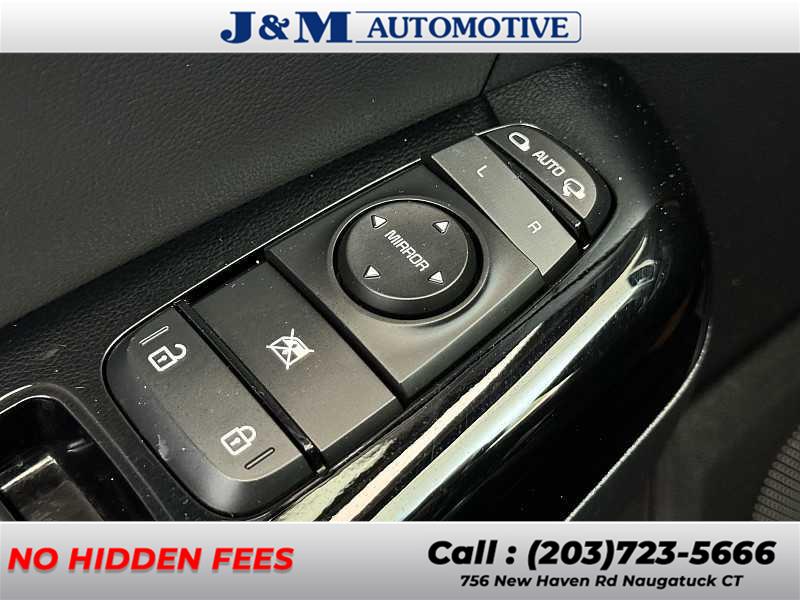 2022 Kia Sportage EX, available for sale in Naugatuck, Connecticut | J&M Automotive Sls&Svc LLC. Naugatuck, Connecticut 2022 Kia Sportage EX, available for sale in Naugatuck, Connecticut | J&M Automotive Sls&Svc LLC. Naugatuck, Connecticut