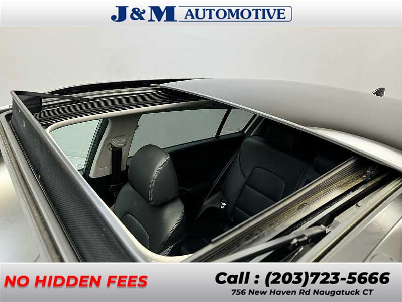 2022 Kia Sportage EX, available for sale in Naugatuck, Connecticut | J&M Automotive Sls&Svc LLC. Naugatuck, Connecticut 2022 Kia Sportage EX, available for sale in Naugatuck, Connecticut | J&M Automotive Sls&Svc LLC. Naugatuck, Connecticut