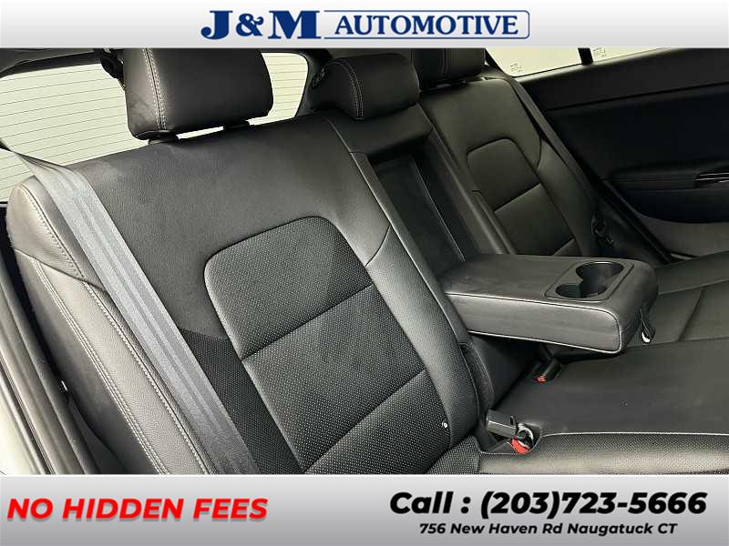 2022 Kia Sportage EX, available for sale in Naugatuck, Connecticut | J&M Automotive Sls&Svc LLC. Naugatuck, Connecticut 2022 Kia Sportage EX, available for sale in Naugatuck, Connecticut | J&M Automotive Sls&Svc LLC. Naugatuck, Connecticut