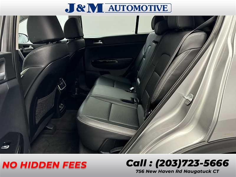 2022 Kia Sportage EX, available for sale in Naugatuck, Connecticut | J&M Automotive Sls&Svc LLC. Naugatuck, Connecticut 2022 Kia Sportage EX, available for sale in Naugatuck, Connecticut | J&M Automotive Sls&Svc LLC. Naugatuck, Connecticut