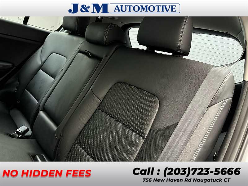 2022 Kia Sportage EX, available for sale in Naugatuck, Connecticut | J&M Automotive Sls&Svc LLC. Naugatuck, Connecticut 2022 Kia Sportage EX, available for sale in Naugatuck, Connecticut | J&M Automotive Sls&Svc LLC. Naugatuck, Connecticut