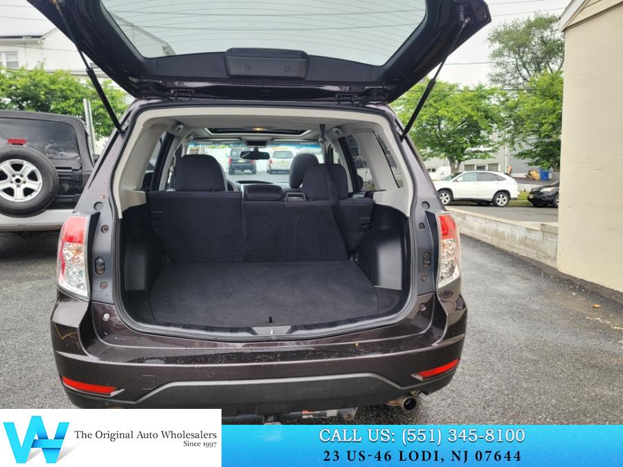 2013 Subaru Forester 4dr Auto 2.5X Premium, available for sale in Lodi, New Jersey | AW Auto & Truck Wholesalers, Inc. Lodi, New Jersey 2013 Subaru Forester 4dr Auto 2.5X Premium, available for sale in Lodi, New Jersey | AW Auto & Truck Wholesalers, Inc. Lodi, New Jersey