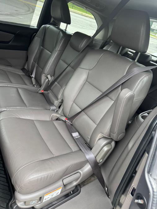 2013 Honda Odyssey 5dr EX-L, available for sale in Lowell, Massachusetts | George and Ray Auto. Lowell, Massachusetts 2013 Honda Odyssey 5dr EX-L, available for sale in Lowell, Massachusetts | George and Ray Auto. Lowell, Massachusetts