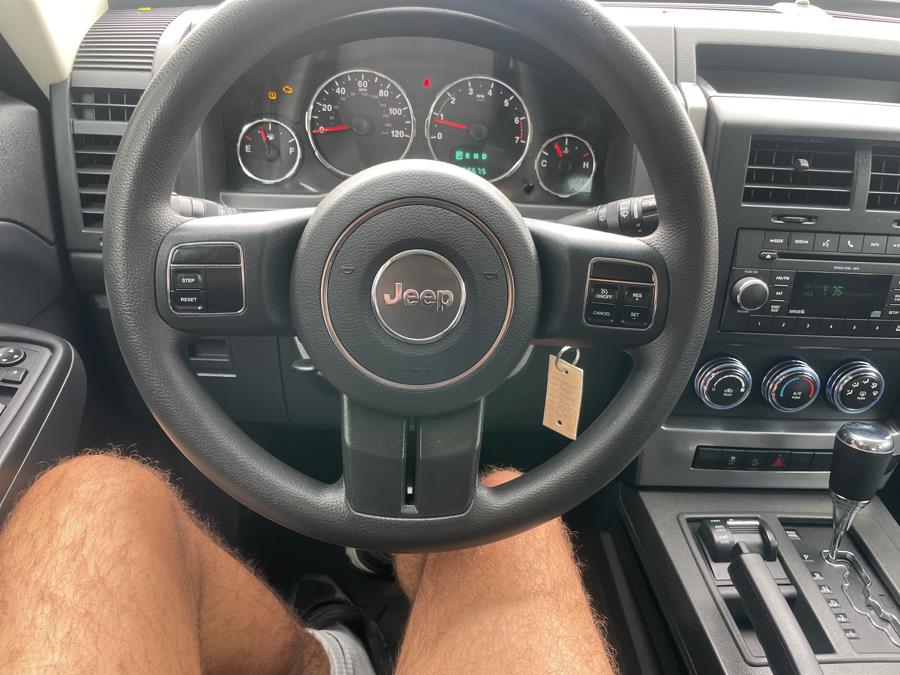 2011 Jeep Liberty 4WD 4dr Sport, available for sale in Worcester, Massachusetts | Worcester Auto Outlet LLC. Worcester, Massachusetts 2011 Jeep Liberty 4WD 4dr Sport, available for sale in Worcester, Massachusetts | Worcester Auto Outlet LLC. Worcester, Massachusetts