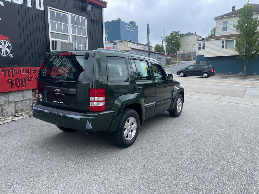 2011 Jeep Liberty 4WD 4dr Sport, available for sale in Worcester, Massachusetts | Worcester Auto Outlet LLC. Worcester, Massachusetts 2011 Jeep Liberty 4WD 4dr Sport, available for sale in Worcester, Massachusetts | Worcester Auto Outlet LLC. Worcester, Massachusetts