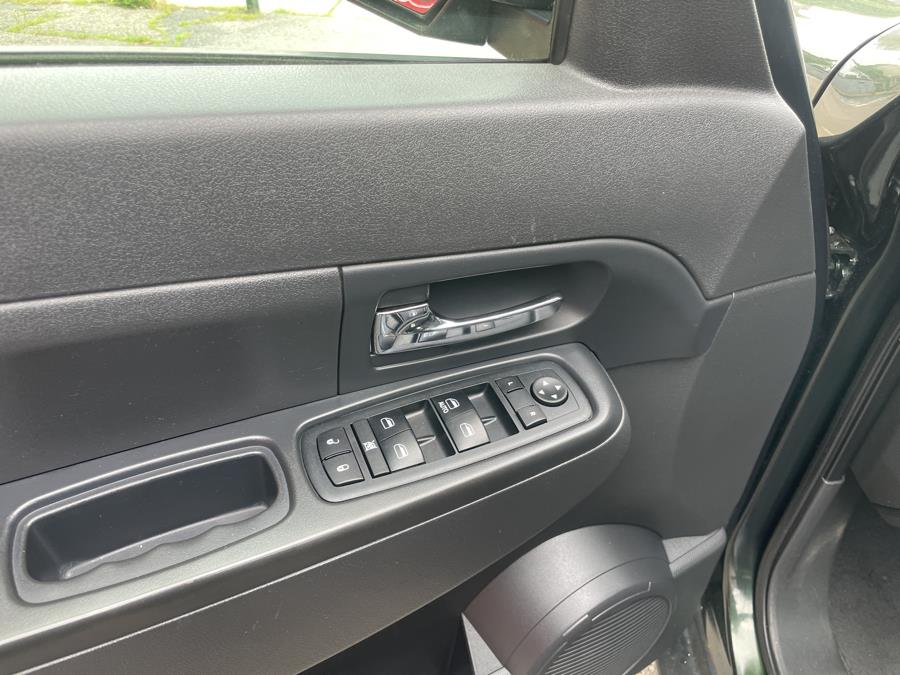 2011 Jeep Liberty 4WD 4dr Sport, available for sale in Worcester, Massachusetts | Worcester Auto Outlet LLC. Worcester, Massachusetts 2011 Jeep Liberty 4WD 4dr Sport, available for sale in Worcester, Massachusetts | Worcester Auto Outlet LLC. Worcester, Massachusetts