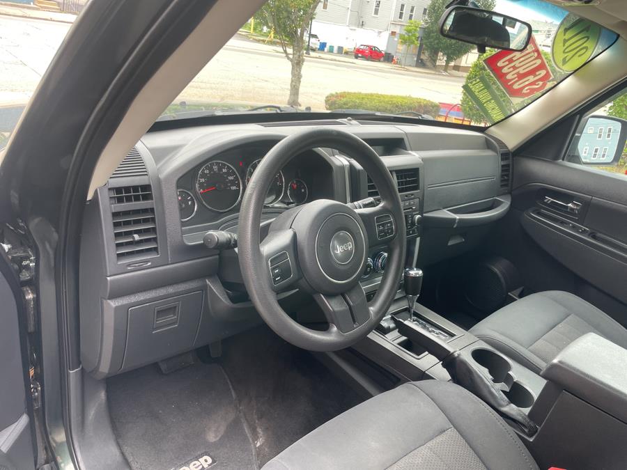 2011 Jeep Liberty 4WD 4dr Sport, available for sale in Worcester, Massachusetts | Worcester Auto Outlet LLC. Worcester, Massachusetts 2011 Jeep Liberty 4WD 4dr Sport, available for sale in Worcester, Massachusetts | Worcester Auto Outlet LLC. Worcester, Massachusetts