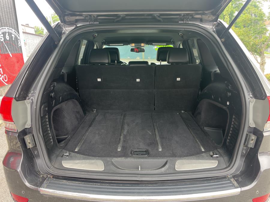 2015 Jeep Grand Cherokee 4WD 4dr Limited, available for sale in Worcester, Massachusetts | Worcester Auto Outlet LLC. Worcester, Massachusetts 2015 Jeep Grand Cherokee 4WD 4dr Limited, available for sale in Worcester, Massachusetts | Worcester Auto Outlet LLC. Worcester, Massachusetts