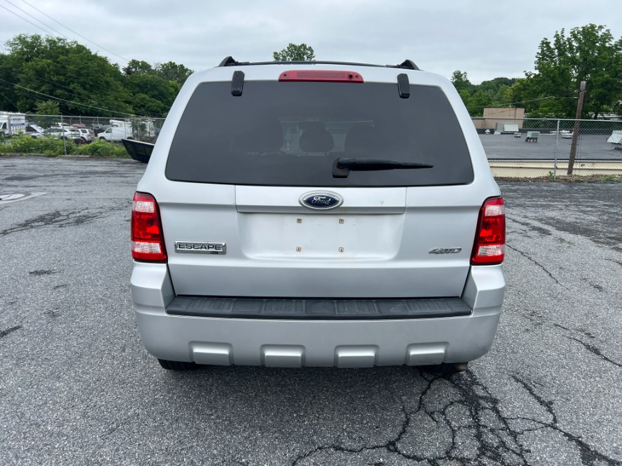 2009 Ford Escape 4WD 4dr V6 Auto XLT, available for sale in Bethlehem, Pennsylvania | Best Auto Deals LLC. Bethlehem, Pennsylvania 2009 Ford Escape 4WD 4dr V6 Auto XLT, available for sale in Bethlehem, Pennsylvania | Best Auto Deals LLC. Bethlehem, Pennsylvania