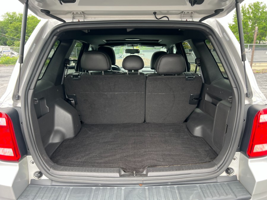 2009 Ford Escape 4WD 4dr V6 Auto XLT, available for sale in Bethlehem, Pennsylvania | Best Auto Deals LLC. Bethlehem, Pennsylvania 2009 Ford Escape 4WD 4dr V6 Auto XLT, available for sale in Bethlehem, Pennsylvania | Best Auto Deals LLC. Bethlehem, Pennsylvania