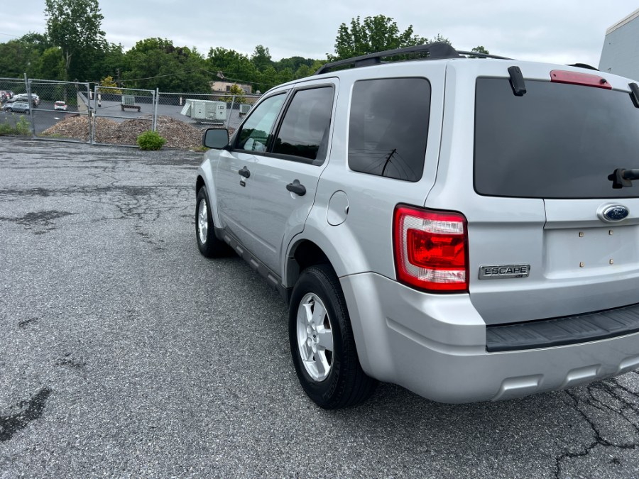 2009 Ford Escape 4WD 4dr V6 Auto XLT, available for sale in Bethlehem, Pennsylvania | Best Auto Deals LLC. Bethlehem, Pennsylvania 2009 Ford Escape 4WD 4dr V6 Auto XLT, available for sale in Bethlehem, Pennsylvania | Best Auto Deals LLC. Bethlehem, Pennsylvania