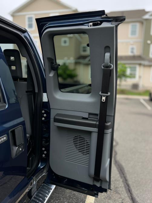 2016 Ford Super Duty F-350 SRW 4WD SuperCab 158" XLT, available for sale in Paterson, New Jersey | Speedway Motors LLC. Paterson, New Jersey 2016 Ford Super Duty F-350 SRW 4WD SuperCab 158" XLT, available for sale in Paterson, New Jersey | Speedway Motors LLC. Paterson, New Jersey