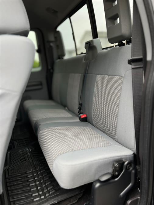 2016 Ford Super Duty F-350 SRW 4WD SuperCab 158" XLT, available for sale in Paterson, New Jersey | Speedway Motors LLC. Paterson, New Jersey 2016 Ford Super Duty F-350 SRW 4WD SuperCab 158" XLT, available for sale in Paterson, New Jersey | Speedway Motors LLC. Paterson, New Jersey