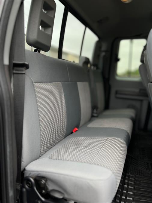 2016 Ford Super Duty F-350 SRW 4WD SuperCab 158" XLT, available for sale in Paterson, New Jersey | Speedway Motors LLC. Paterson, New Jersey 2016 Ford Super Duty F-350 SRW 4WD SuperCab 158" XLT, available for sale in Paterson, New Jersey | Speedway Motors LLC. Paterson, New Jersey