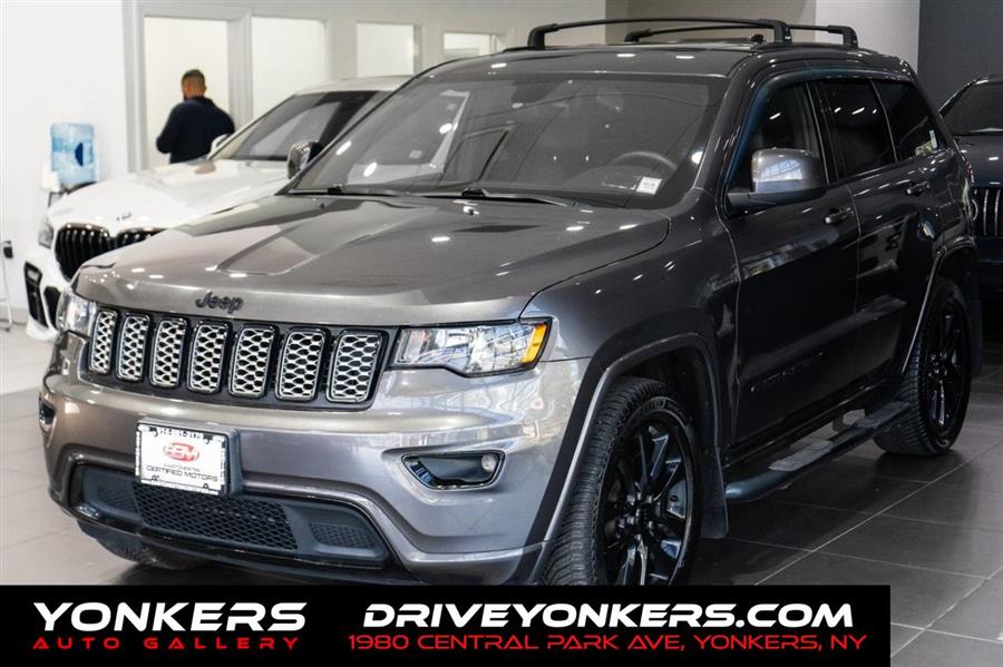 Used 2018 Jeep Grand Cherokee in Woodside, New York | Drive Central. Woodside, New York