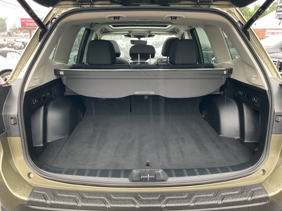 2022 Subaru Forester Premium CVT, available for sale in Waterbury, Connecticut | Jim Juliani Motors. Waterbury, Connecticut 2022 Subaru Forester Premium CVT, available for sale in Waterbury, Connecticut | Jim Juliani Motors. Waterbury, Connecticut