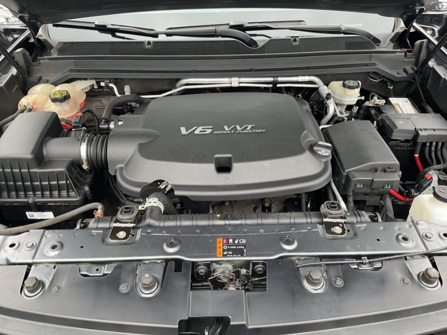2017 Chevrolet Colorado 4WD Crew Cab 128.3" Z71, available for sale in Waterbury, Connecticut | Jim Juliani Motors. Waterbury, Connecticut 2017 Chevrolet Colorado 4WD Crew Cab 128.3" Z71, available for sale in Waterbury, Connecticut | Jim Juliani Motors. Waterbury, Connecticut