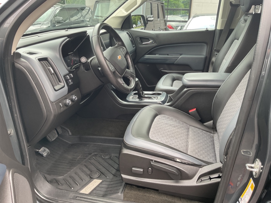 2017 Chevrolet Colorado 4WD Crew Cab 128.3" Z71, available for sale in Waterbury, Connecticut | Jim Juliani Motors. Waterbury, Connecticut 2017 Chevrolet Colorado 4WD Crew Cab 128.3" Z71, available for sale in Waterbury, Connecticut | Jim Juliani Motors. Waterbury, Connecticut