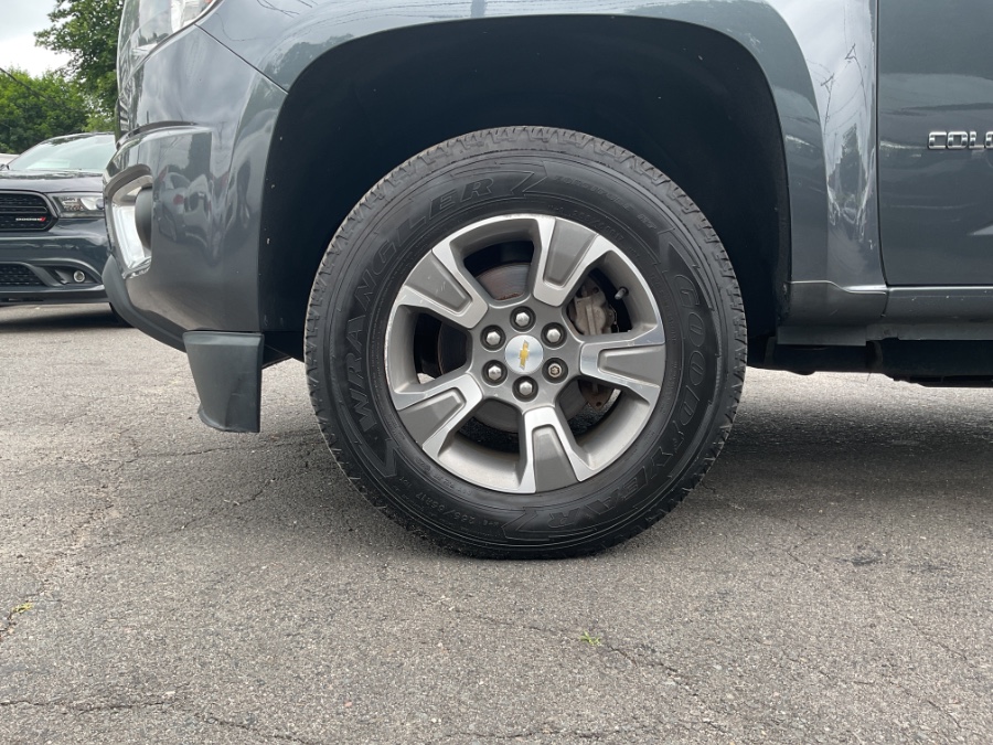 2017 Chevrolet Colorado 4WD Crew Cab 128.3" Z71, available for sale in Waterbury, Connecticut | Jim Juliani Motors. Waterbury, Connecticut 2017 Chevrolet Colorado 4WD Crew Cab 128.3" Z71, available for sale in Waterbury, Connecticut | Jim Juliani Motors. Waterbury, Connecticut