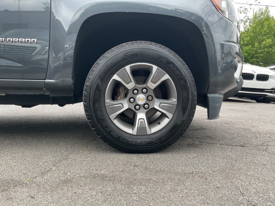 2017 Chevrolet Colorado 4WD Crew Cab 128.3" Z71, available for sale in Waterbury, Connecticut | Jim Juliani Motors. Waterbury, Connecticut 2017 Chevrolet Colorado 4WD Crew Cab 128.3" Z71, available for sale in Waterbury, Connecticut | Jim Juliani Motors. Waterbury, Connecticut