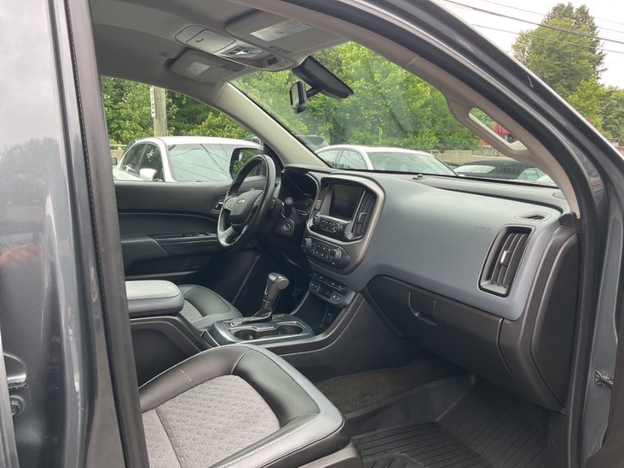 2017 Chevrolet Colorado 4WD Crew Cab 128.3" Z71, available for sale in Waterbury, Connecticut | Jim Juliani Motors. Waterbury, Connecticut 2017 Chevrolet Colorado 4WD Crew Cab 128.3" Z71, available for sale in Waterbury, Connecticut | Jim Juliani Motors. Waterbury, Connecticut