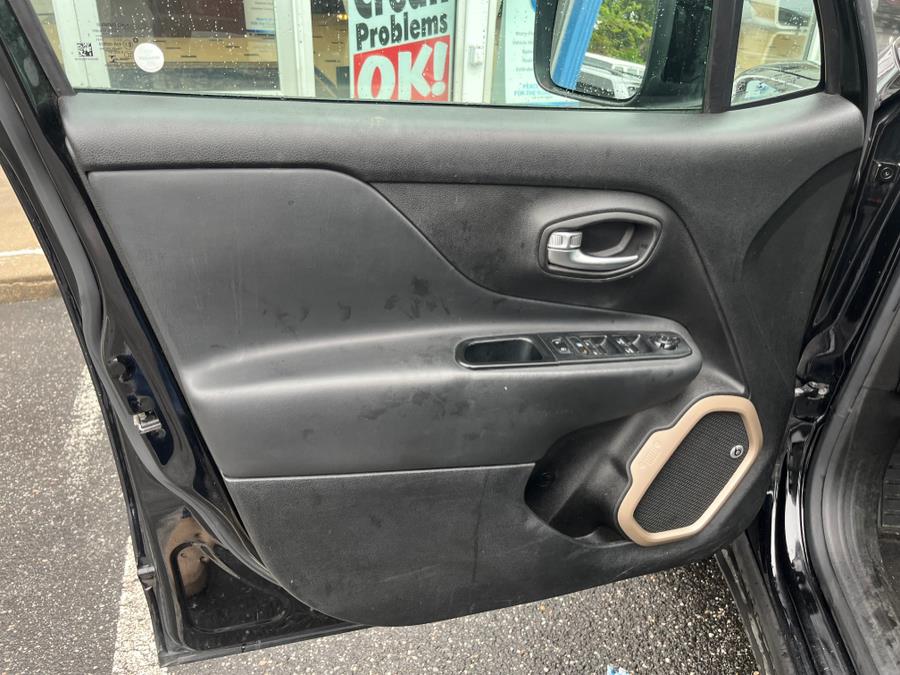 2016 Jeep Renegade 4WD 4dr Latitude, available for sale in Rosedale, New York | Sunrise Auto Sales. Rosedale, New York 2016 Jeep Renegade 4WD 4dr Latitude, available for sale in Rosedale, New York | Sunrise Auto Sales. Rosedale, New York