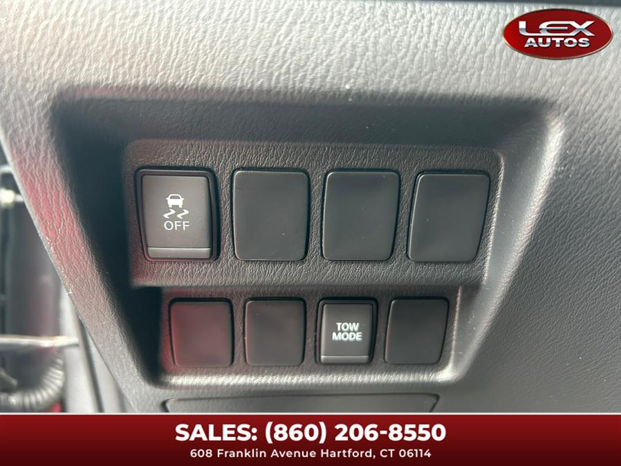 2018 Nissan Pathfinder 4x4 S, available for sale in Hartford, Connecticut | Lex Autos LLC. Hartford, Connecticut 2018 Nissan Pathfinder 4x4 S, available for sale in Hartford, Connecticut | Lex Autos LLC. Hartford, Connecticut