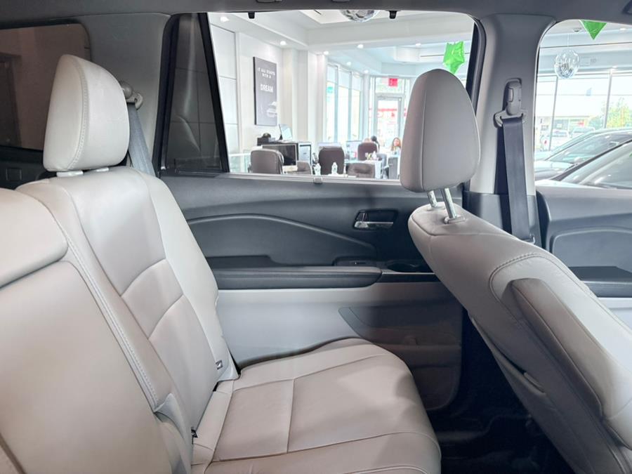 2021 Honda Pilot EX-L AWD, available for sale in Franklin Sq, New York | Long Island Auto Center. Franklin Sq, New York 2021 Honda Pilot EX-L AWD, available for sale in Franklin Sq, New York | Long Island Auto Center. Franklin Sq, New York