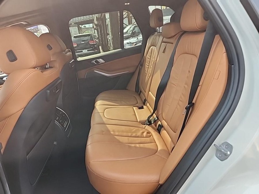 2019 BMW X5 xDrive40i Sports Activity Vehicle, available for sale in Franklin Sq, New York | Long Island Auto Center. Franklin Sq, New York 2019 BMW X5 xDrive40i Sports Activity Vehicle, available for sale in Franklin Sq, New York | Long Island Auto Center. Franklin Sq, New York