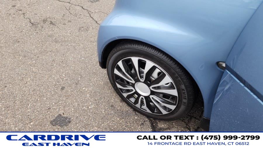 2013 Smart fortwo 2dr Cpe Pure, available for sale in East Haven, Connecticut | Cardrive Auto Group 5 LLC. East Haven, Connecticut 2013 Smart fortwo 2dr Cpe Pure, available for sale in East Haven, Connecticut | Cardrive Auto Group 5 LLC. East Haven, Connecticut