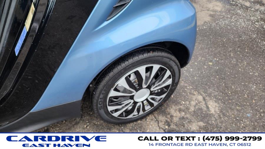 2013 Smart fortwo 2dr Cpe Pure, available for sale in East Haven, Connecticut | Cardrive Auto Group 5 LLC. East Haven, Connecticut 2013 Smart fortwo 2dr Cpe Pure, available for sale in East Haven, Connecticut | Cardrive Auto Group 5 LLC. East Haven, Connecticut