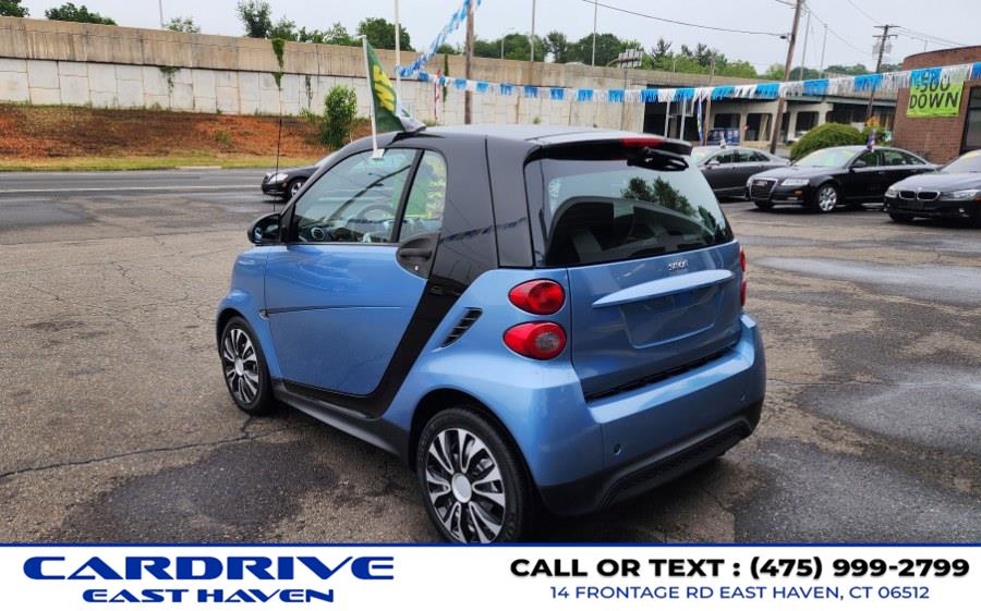 2013 Smart fortwo 2dr Cpe Pure, available for sale in East Haven, Connecticut | Cardrive Auto Group 5 LLC. East Haven, Connecticut 2013 Smart fortwo 2dr Cpe Pure, available for sale in East Haven, Connecticut | Cardrive Auto Group 5 LLC. East Haven, Connecticut