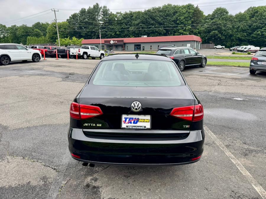 2015 Volkswagen Jetta Sedan 4dr Auto 1.8T SE w/Connectivity/Navigation, available for sale in Berlin, Connecticut | Tru Auto Mall. Berlin, Connecticut 2015 Volkswagen Jetta Sedan 4dr Auto 1.8T SE w/Connectivity/Navigation, available for sale in Berlin, Connecticut | Tru Auto Mall. Berlin, Connecticut