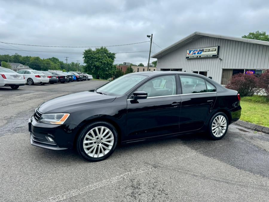 2015 Volkswagen Jetta Sedan 4dr Auto 1.8T SE w/Connectivity/Navigation, available for sale in Berlin, Connecticut | Tru Auto Mall. Berlin, Connecticut 2015 Volkswagen Jetta Sedan 4dr Auto 1.8T SE w/Connectivity/Navigation, available for sale in Berlin, Connecticut | Tru Auto Mall. Berlin, Connecticut