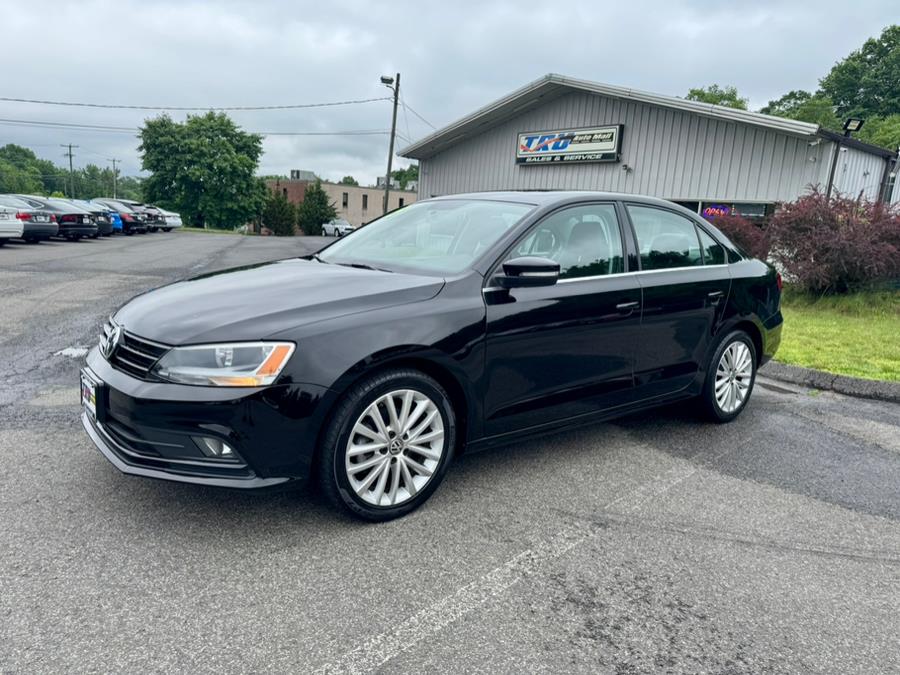 2015 Volkswagen Jetta Sedan 4dr Auto 1.8T SE w/Connectivity/Navigation, available for sale in Berlin, Connecticut | Tru Auto Mall. Berlin, Connecticut 2015 Volkswagen Jetta Sedan 4dr Auto 1.8T SE w/Connectivity/Navigation, available for sale in Berlin, Connecticut | Tru Auto Mall. Berlin, Connecticut