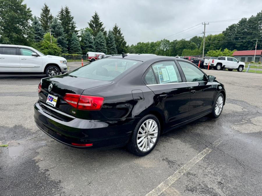 2015 Volkswagen Jetta Sedan 4dr Auto 1.8T SE w/Connectivity/Navigation, available for sale in Berlin, Connecticut | Tru Auto Mall. Berlin, Connecticut 2015 Volkswagen Jetta Sedan 4dr Auto 1.8T SE w/Connectivity/Navigation, available for sale in Berlin, Connecticut | Tru Auto Mall. Berlin, Connecticut