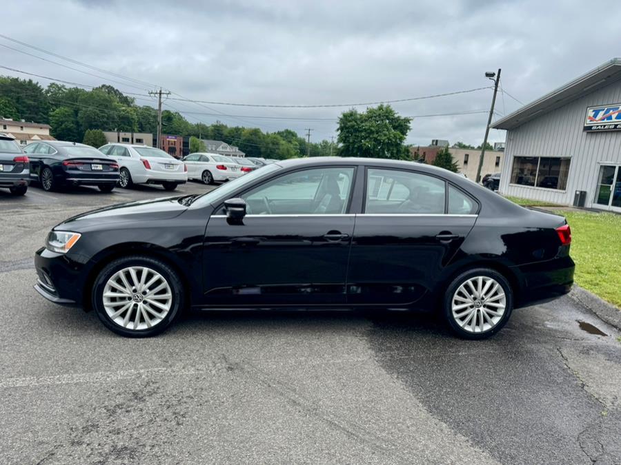 2015 Volkswagen Jetta Sedan 4dr Auto 1.8T SE w/Connectivity/Navigation, available for sale in Berlin, Connecticut | Tru Auto Mall. Berlin, Connecticut 2015 Volkswagen Jetta Sedan 4dr Auto 1.8T SE w/Connectivity/Navigation, available for sale in Berlin, Connecticut | Tru Auto Mall. Berlin, Connecticut