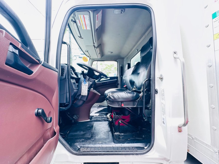 2021 Hino L6 26 FEET DRY BOX + LIFT GATE + NO CDL, available for sale in South Amboy, New Jersey | NJ Truck Spot. South Amboy, New Jersey 2021 Hino L6 26 FEET DRY BOX + LIFT GATE + NO CDL, available for sale in South Amboy, New Jersey | NJ Truck Spot. South Amboy, New Jersey
