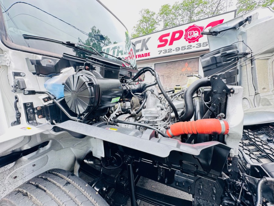 2021 Hino L6 26 FEET DRY BOX + LIFT GATE + NO CDL, available for sale in South Amboy, New Jersey | NJ Truck Spot. South Amboy, New Jersey 2021 Hino L6 26 FEET DRY BOX + LIFT GATE + NO CDL, available for sale in South Amboy, New Jersey | NJ Truck Spot. South Amboy, New Jersey