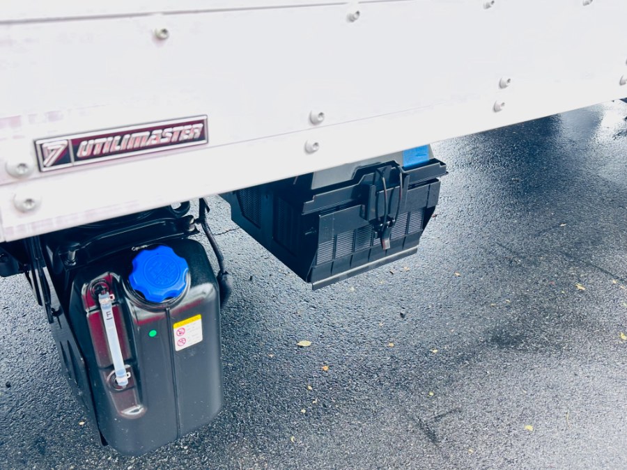 2023 Isuzu NRR 20FT DRY BOX + 19500LB GVW + NO CDL, available for sale in South Amboy, New Jersey | NJ Truck Spot. South Amboy, New Jersey 2023 Isuzu NRR 20FT DRY BOX + 19500LB GVW + NO CDL, available for sale in South Amboy, New Jersey | NJ Truck Spot. South Amboy, New Jersey