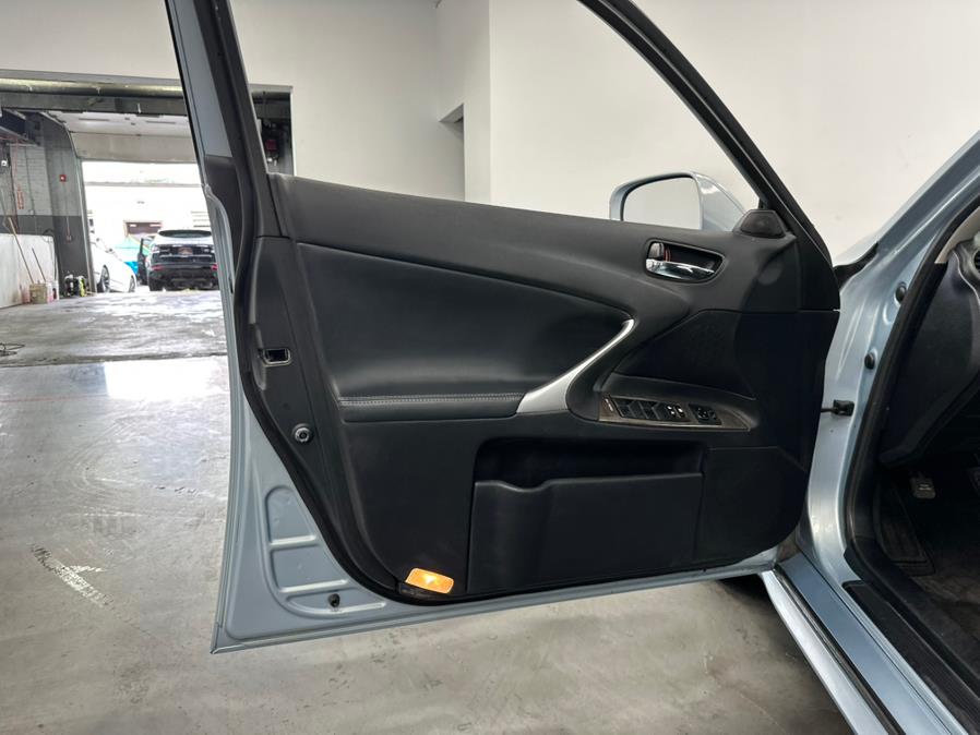 2012 Lexus IS 250 4dr Sport Sdn Auto AWD, available for sale in Elizabeth, New Jersey | M Auto Group. Elizabeth, New Jersey 2012 Lexus IS 250 4dr Sport Sdn Auto AWD, available for sale in Elizabeth, New Jersey | M Auto Group. Elizabeth, New Jersey