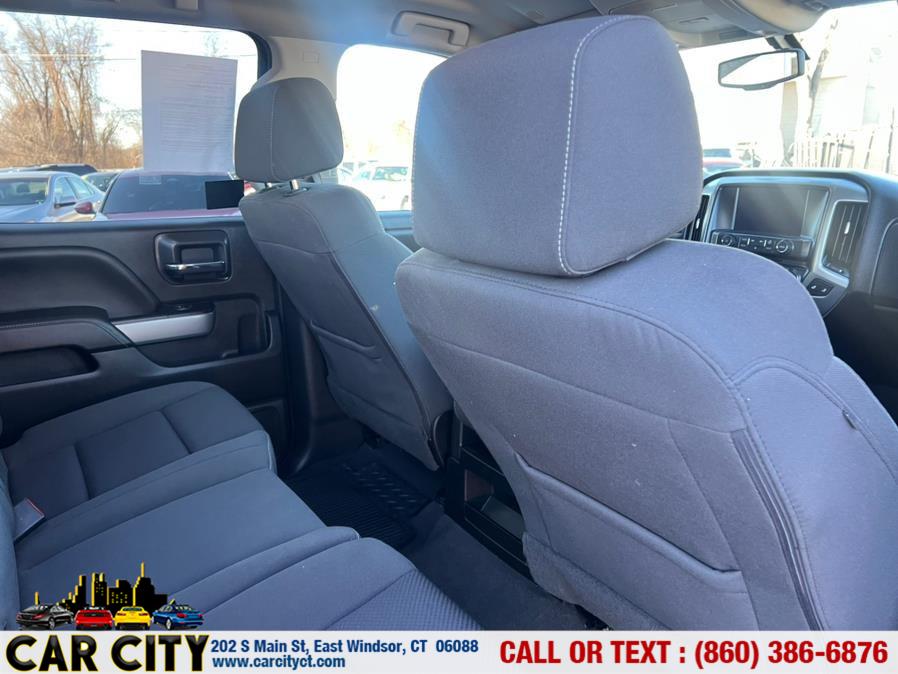 2018 Chevrolet Silverado 1500 4WD Crew Cab 143.5" LT w/1LT, available for sale in East Windsor, Connecticut | Car City LLC. East Windsor, Connecticut 2018 Chevrolet Silverado 1500 4WD Crew Cab 143.5" LT w/1LT, available for sale in East Windsor, Connecticut | Car City LLC. East Windsor, Connecticut