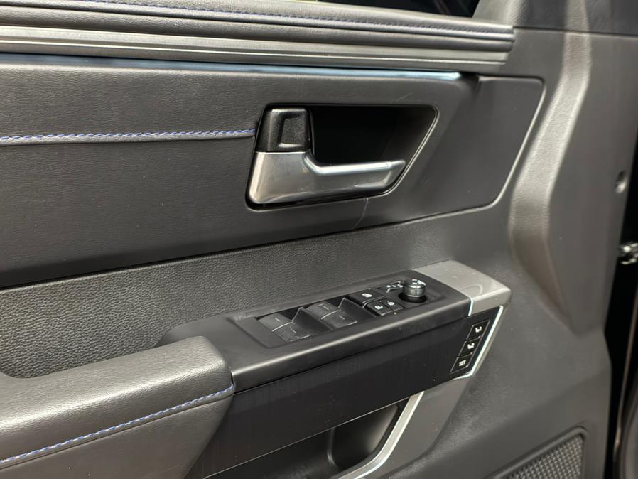 2025 Toyota Tundra 4WD Platinum CrewMax 5.5'' Bed (Natl), available for sale in Massapequa Park, New York | Power Motors East. Massapequa Park, New York 2025 Toyota Tundra 4WD Platinum CrewMax 5.5'' Bed (Natl), available for sale in Massapequa Park, New York | Power Motors East. Massapequa Park, New York