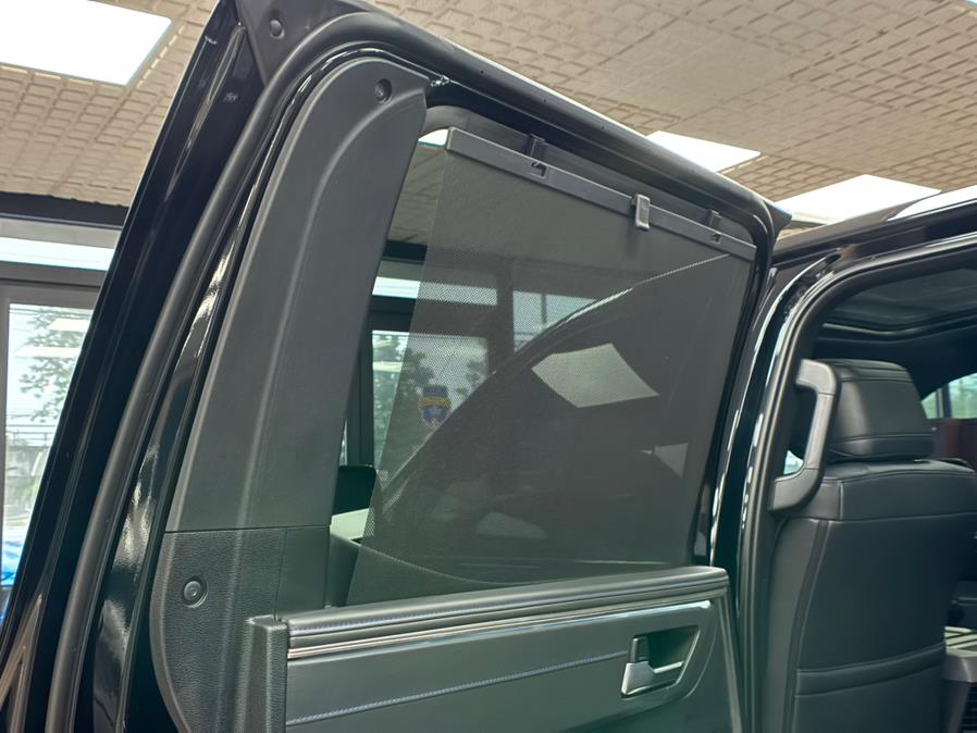 2025 Toyota Tundra 4WD Platinum CrewMax 5.5'' Bed (Natl), available for sale in Massapequa Park, New York | Power Motors East. Massapequa Park, New York 2025 Toyota Tundra 4WD Platinum CrewMax 5.5'' Bed (Natl), available for sale in Massapequa Park, New York | Power Motors East. Massapequa Park, New York
