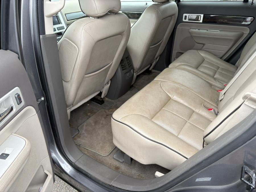 2009 Lincoln MKX AWD 4dr, available for sale in East Windsor, Connecticut | CT Car Co LLC. East Windsor, Connecticut 2009 Lincoln MKX AWD 4dr, available for sale in East Windsor, Connecticut | CT Car Co LLC. East Windsor, Connecticut